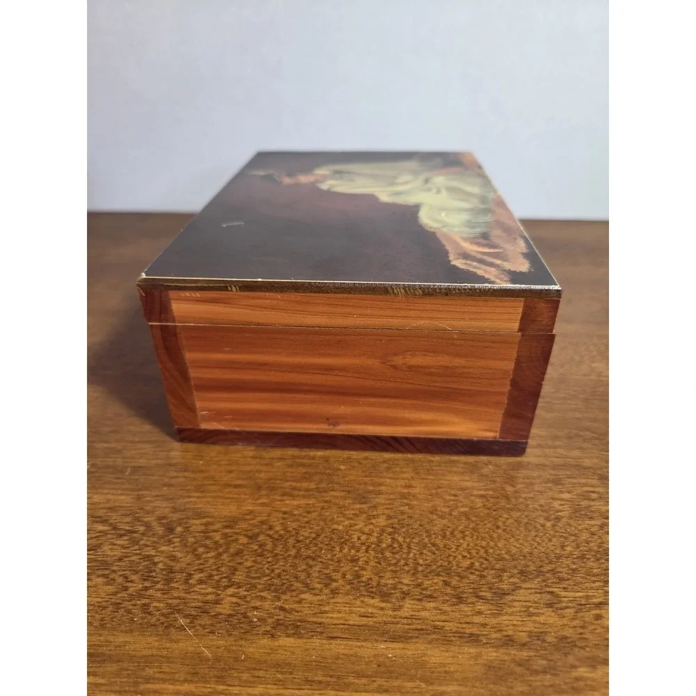 Vintage Wooden Jewelry Trinket Box Cedar Wood Keepsake Great Smoky‎ Mts